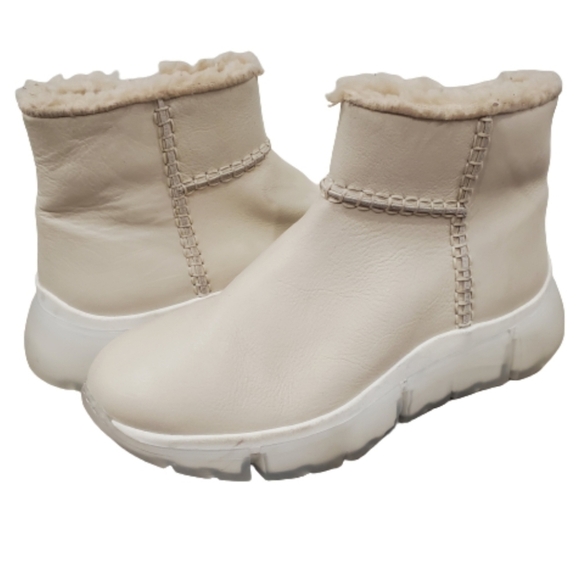 NEW Seychelles Winded Ankle Boots Ivory - Picture 1 of 7